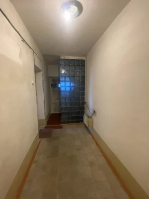 Продам 2-кв улучшенной планировки на пр-те Гагарина. Район О