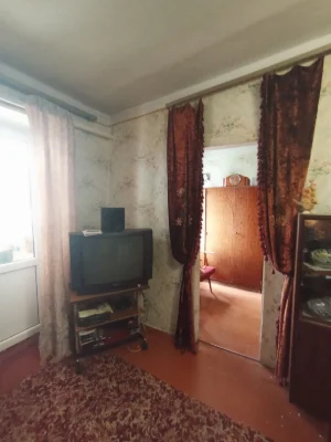 Срочно Продам 3-из.квартиру  метро 23 августа Павлово поле