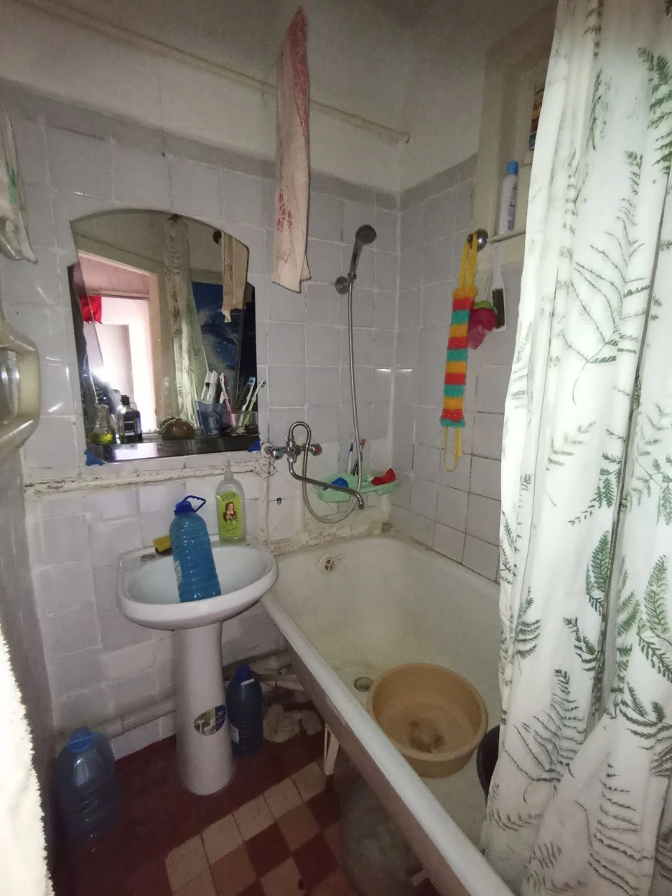Срочно Продам 3-из.квартиру  метро 23 августа Павлово поле