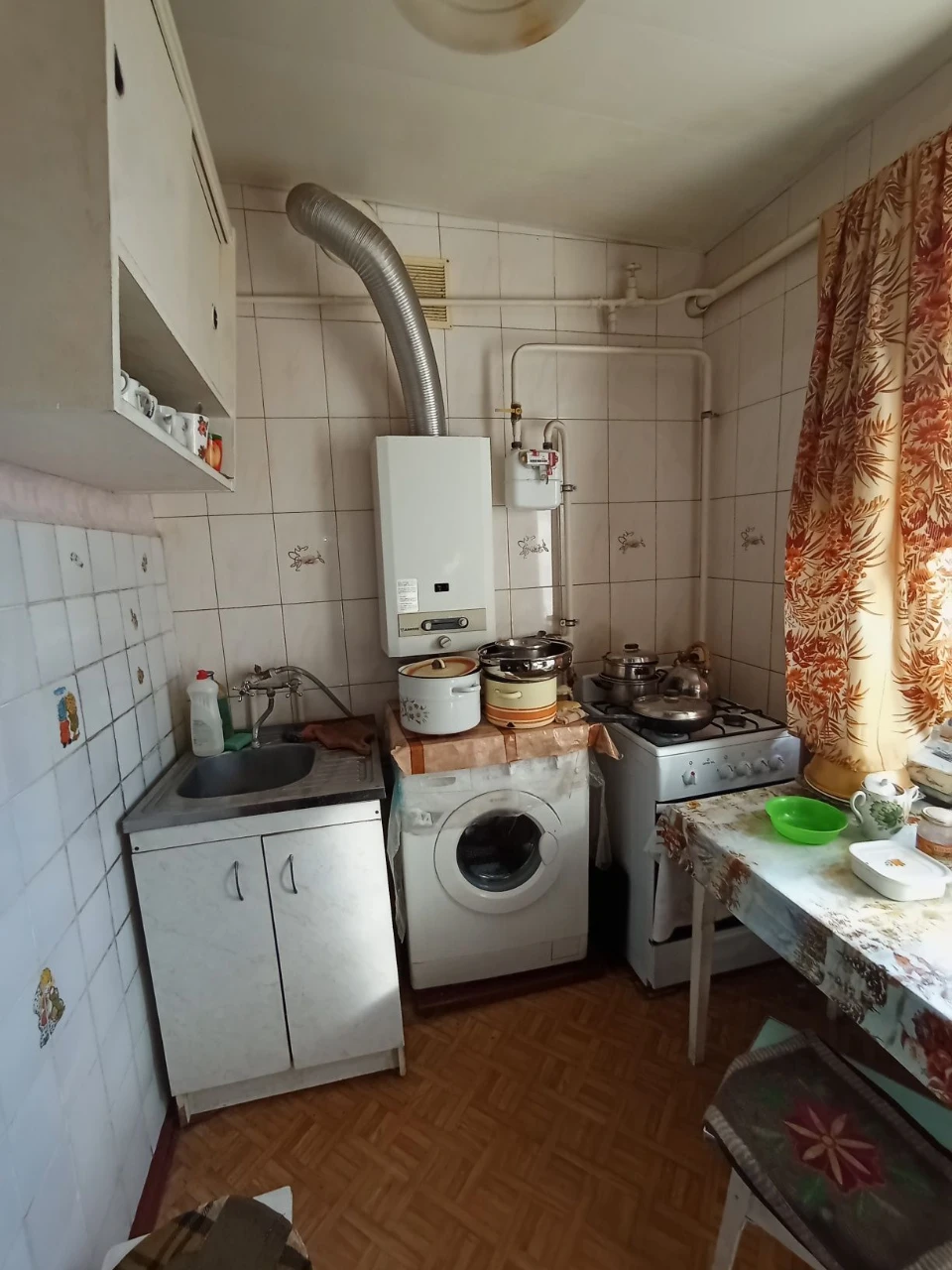 Срочно Продам 3-из.квартиру  метро 23 августа Павлово поле