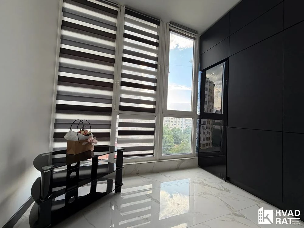 Продаж 1 кім з якісним ремонтом,центральна частина,бонус кла