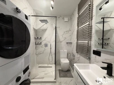 Продаж 1 кім з якісним ремонтом,центральна частина,бонус кла
