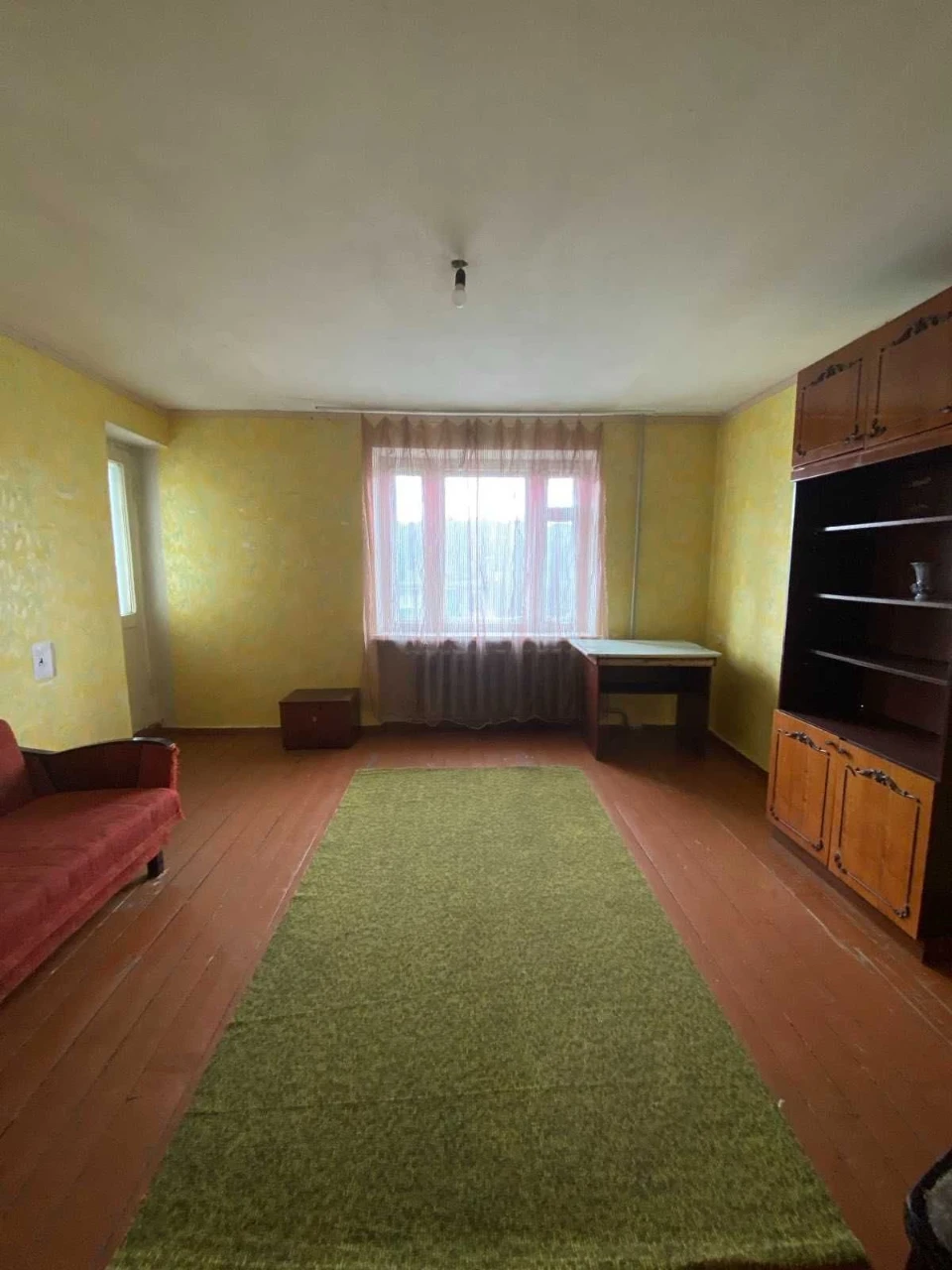 Продам 2-х кімнатну на польовій  покращеного планування