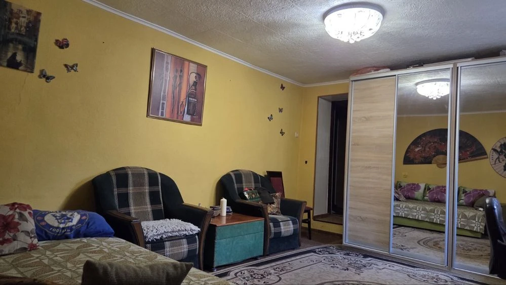 Продам будинок,дача.