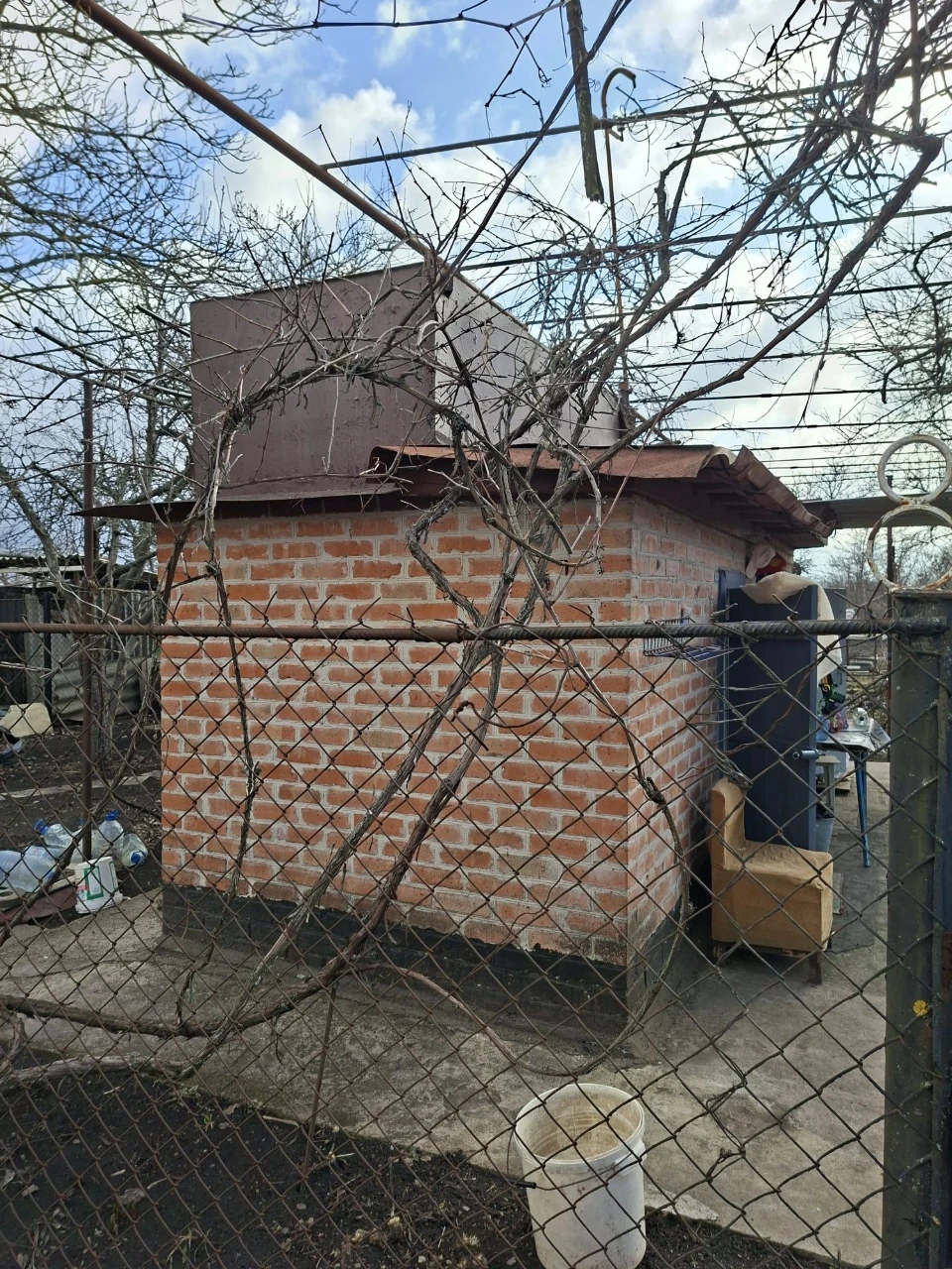 Продам дачу в  СТ Колос