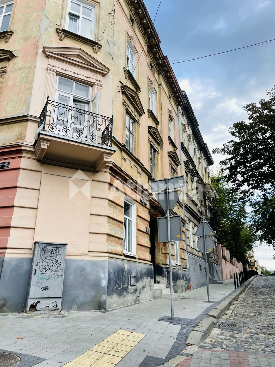 Продаж квартири в центрі Львова! Ідеальна інвестиція!