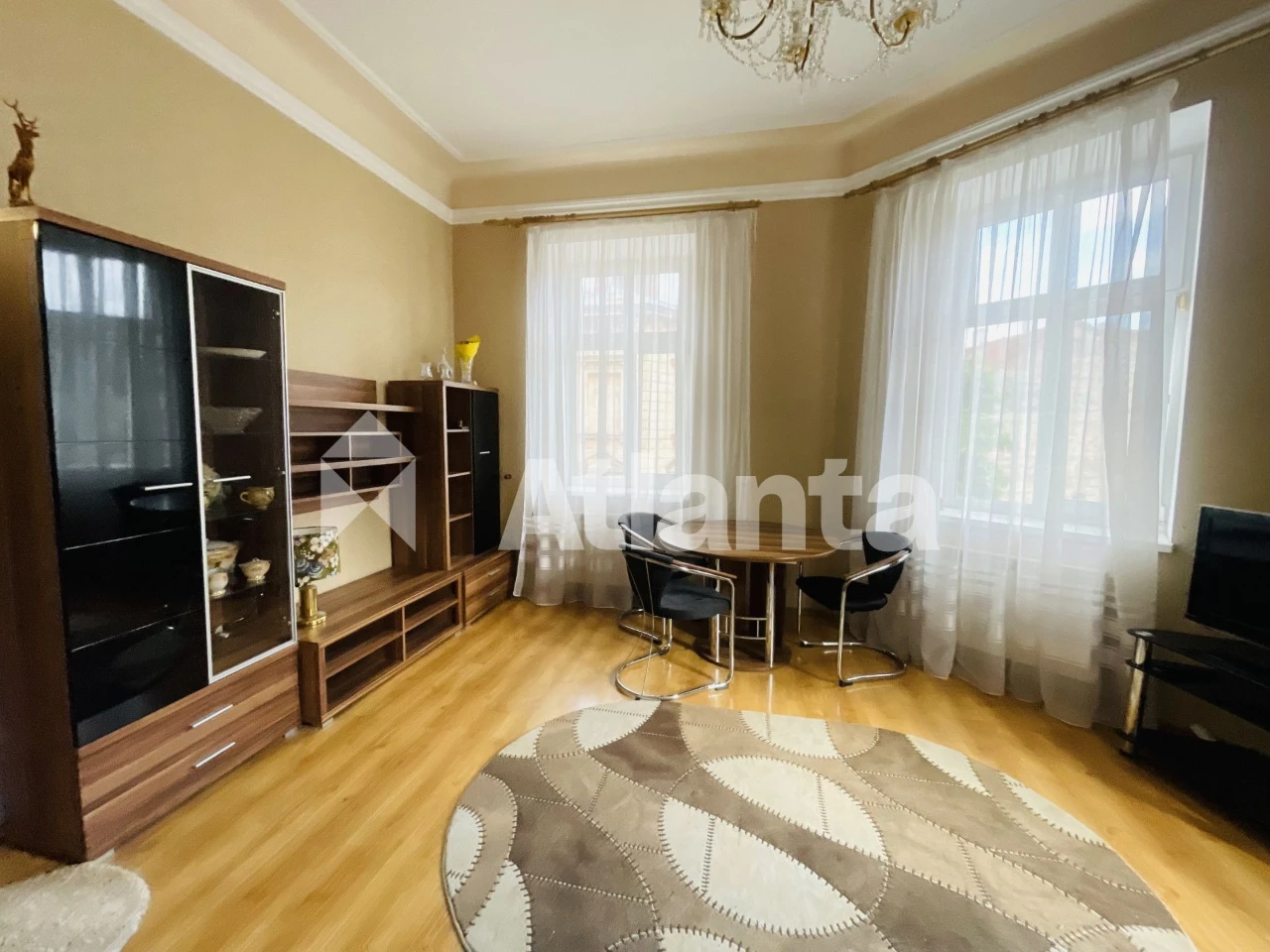 Продаж квартири в центрі Львова! Ідеальна інвестиція!