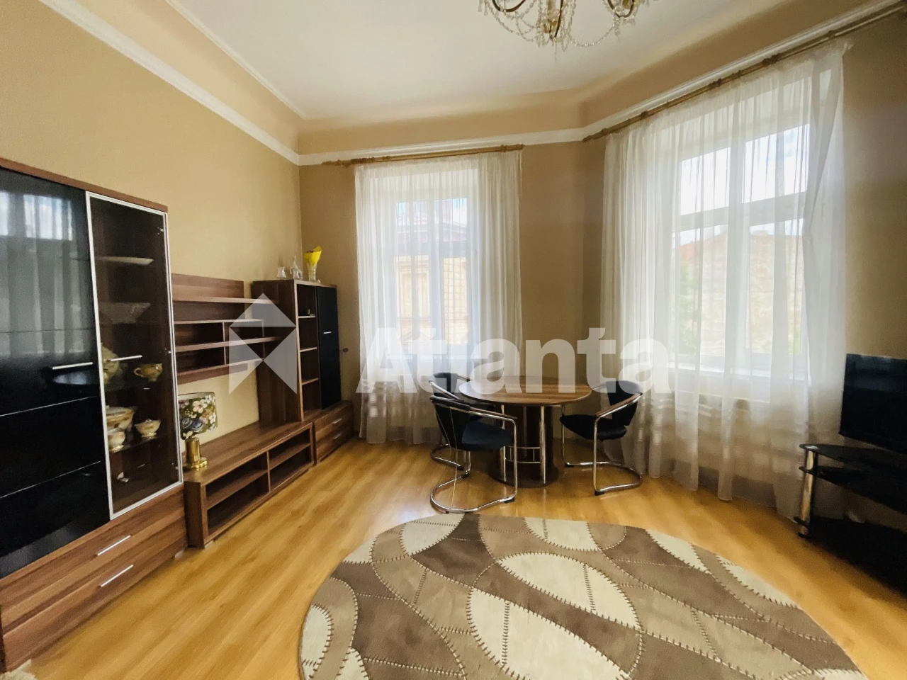 Продаж квартири в центрі Львова! Ідеальна інвестиція!