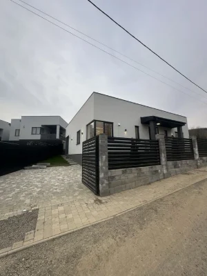 Продаж готового до оздоблення будинку Червениця  БАМ вул.Сос