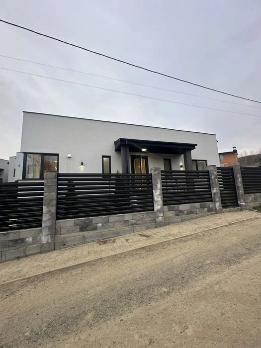 Продаж готового до оздоблення будинку Червениця  БАМ вул.Сос