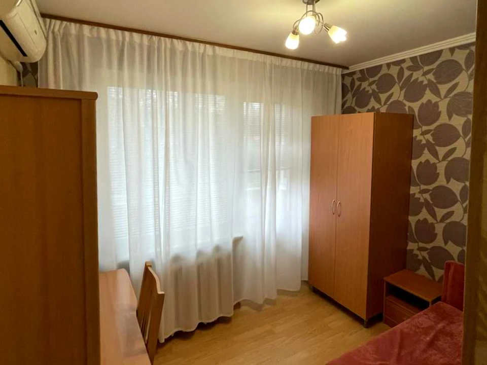 Квартира. Київ, Леся Курбаса просп.