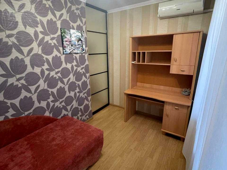 Квартира. Київ, Леся Курбаса просп.