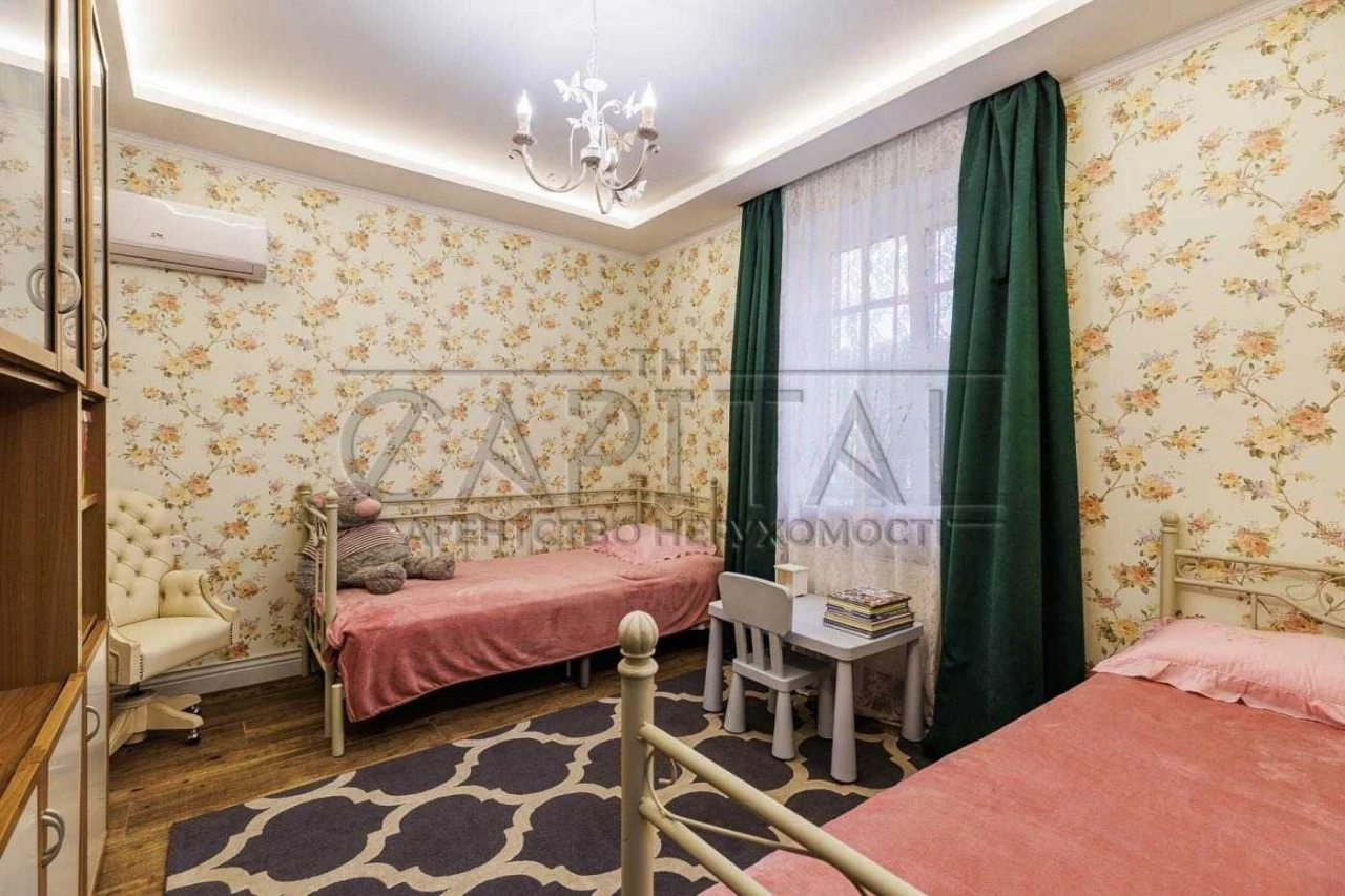 Продаж / Будинок / 290 м2 / Голосіївський район / вул. Костя