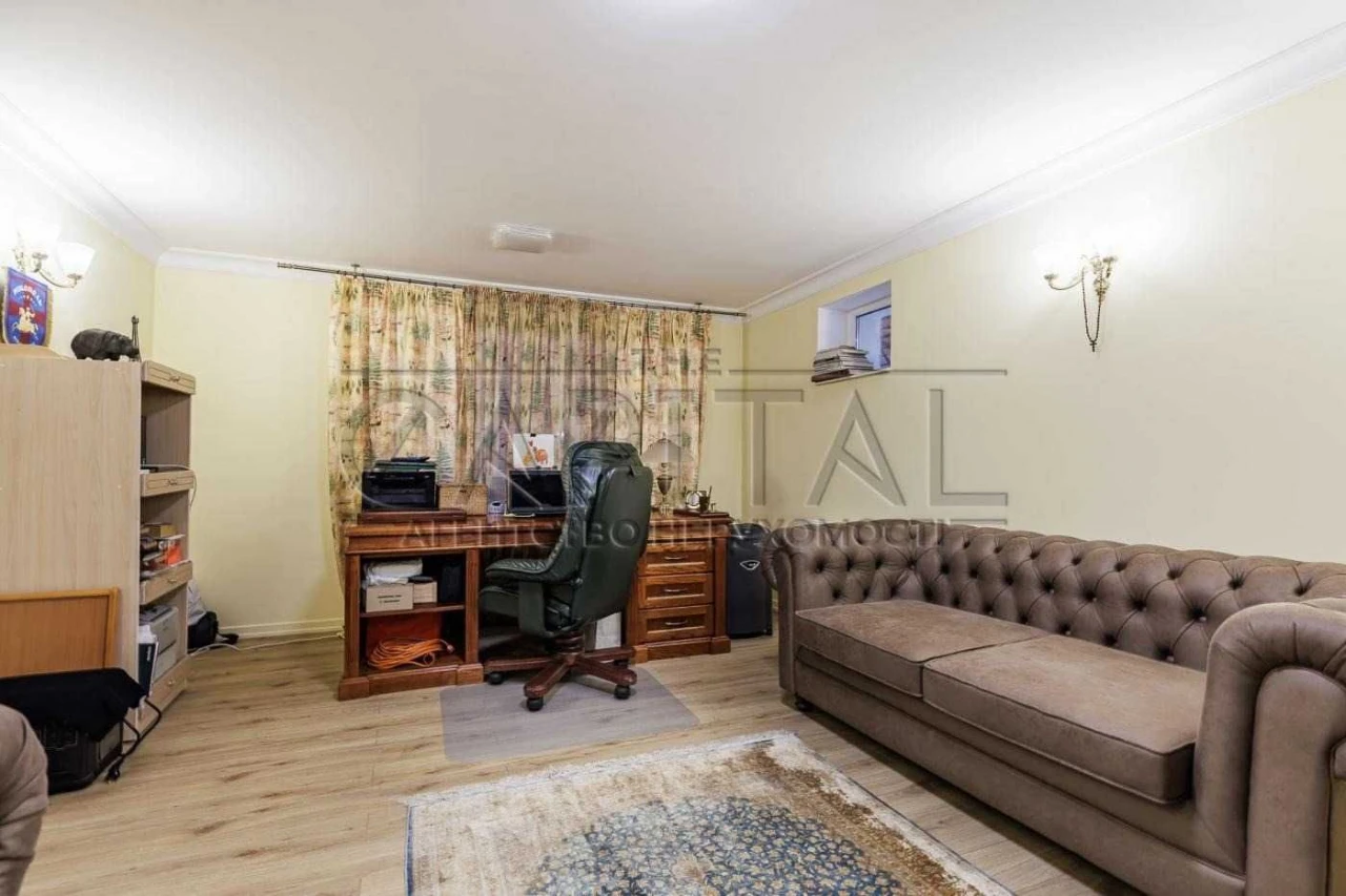 Продаж / Будинок / 290 м2 / Голосіївський район / вул. Костя