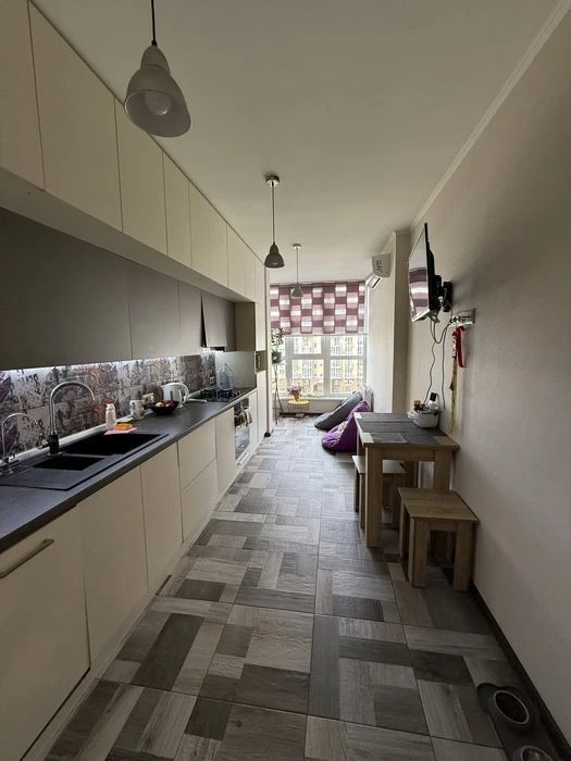 Продажа раздельной 2к/квартиры 61,4 кв. м в ЖК « Хрустальные Д