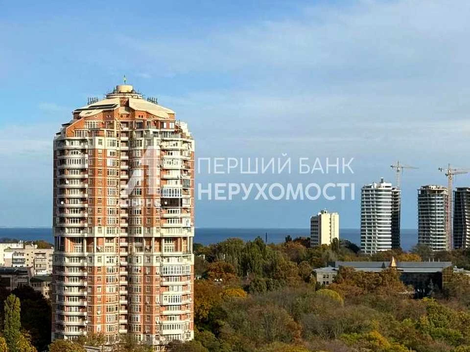 Квартира. Одеса, Добровольців вул.