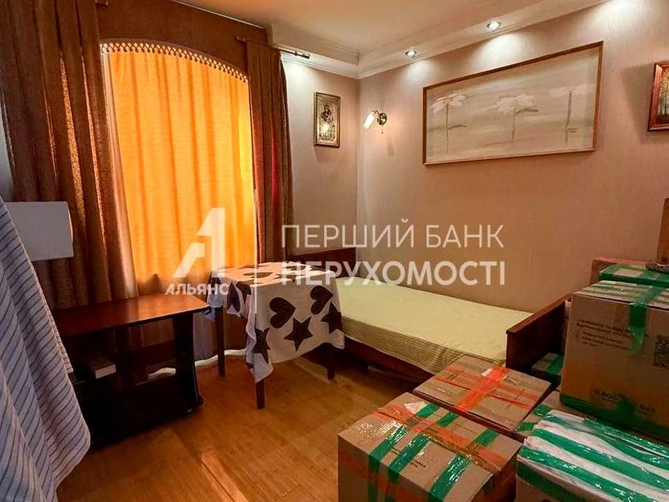 Квартира. Одеса, Добровольців вул.