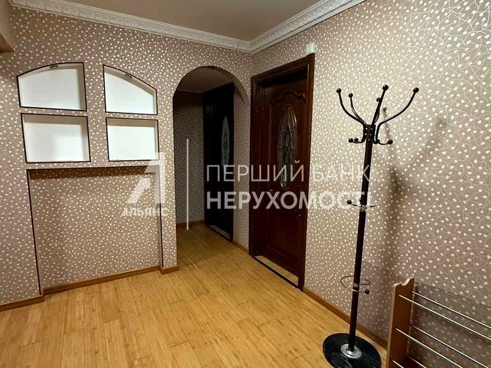 Квартира. Одеса, Добровольців вул.