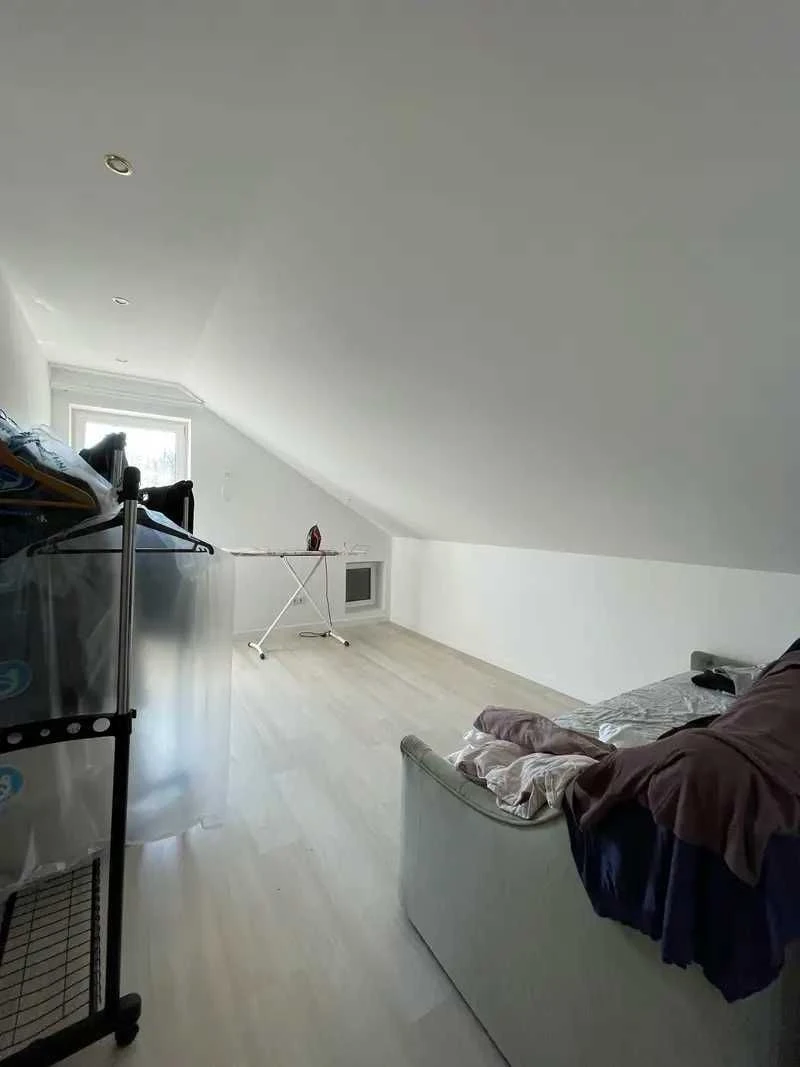 Дом 250М² в Лесках • Бассейн, баня, гараж • 10 соток • 6 мин