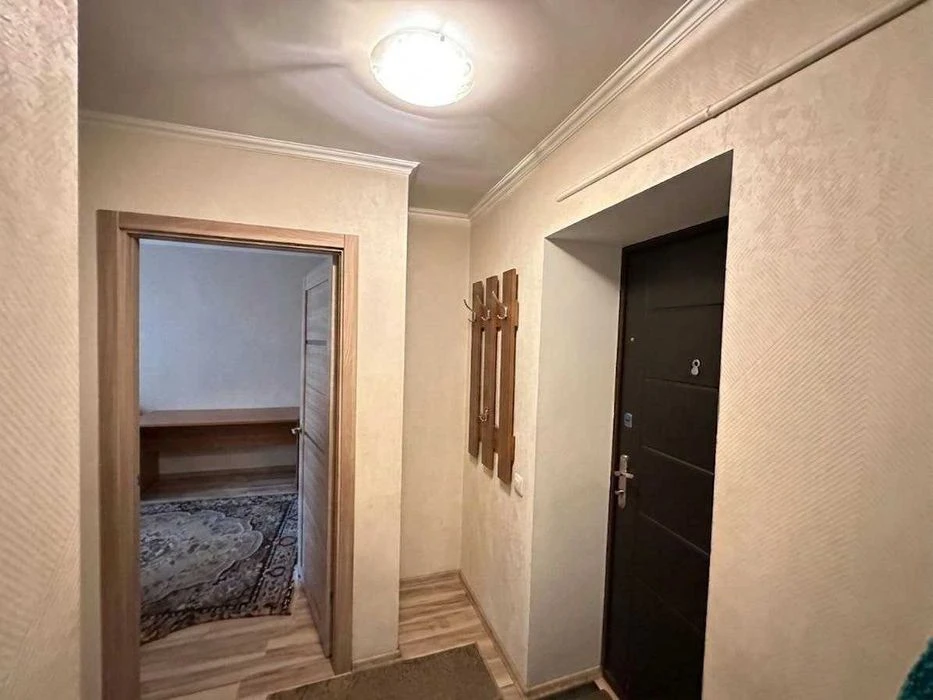 2-кімнатну квартиру на вул. Ген.Петрова/Сільпо
