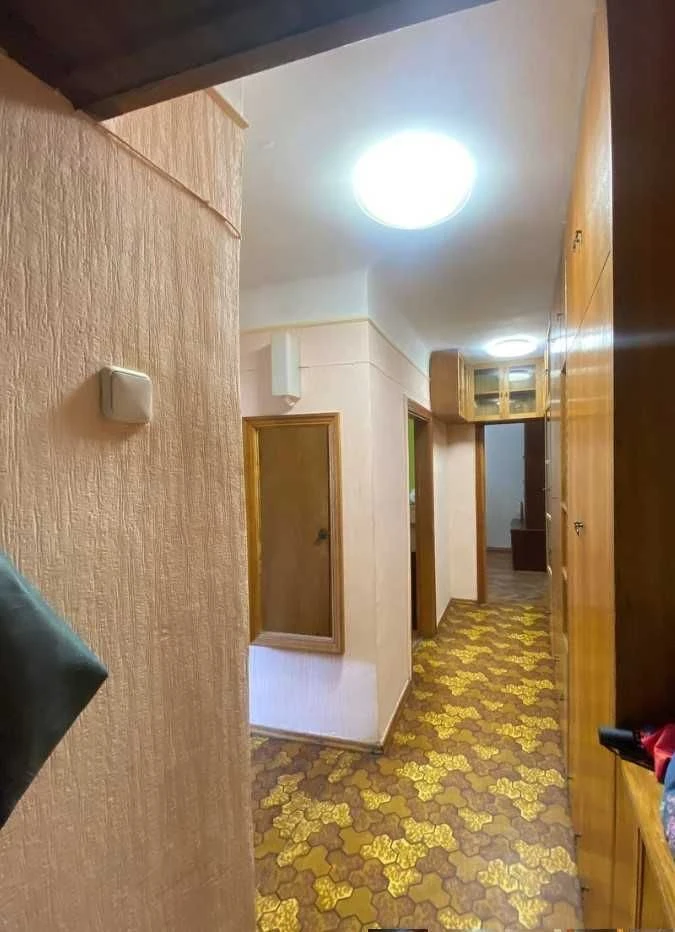 Продам 3комн.квартиру проспект Науки,метро Научная. Ботаниче