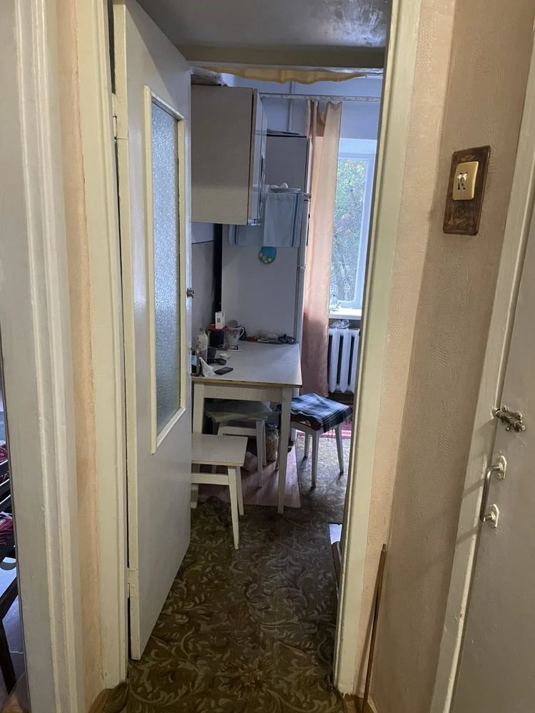 (3) Продам 2-кімнатну квартиру на Вишеньці 1736