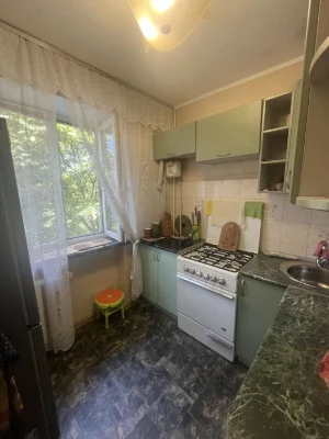 Продаж 3 кімнатноі квартири вул.Яценко 1