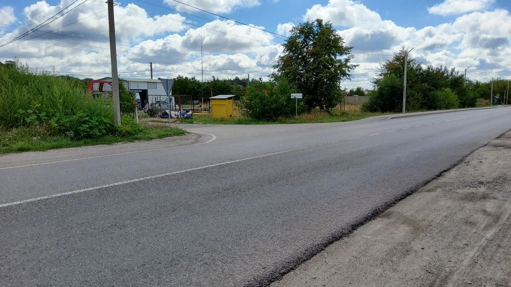 Продається ділянка 30с., вздовж Тиврівського шосе. 2 км від