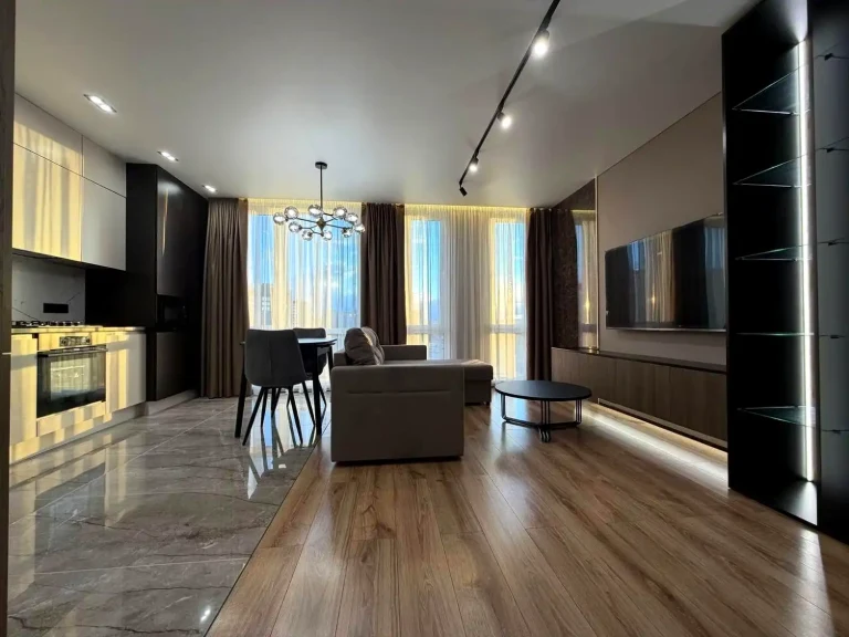 Продаж квартири 2-кімн. 55 м² 8/10 пов.