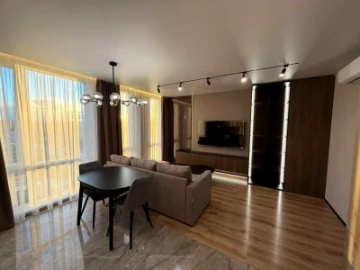 Продаж квартири 2-кімн. 55 м² 8/10 пов.
