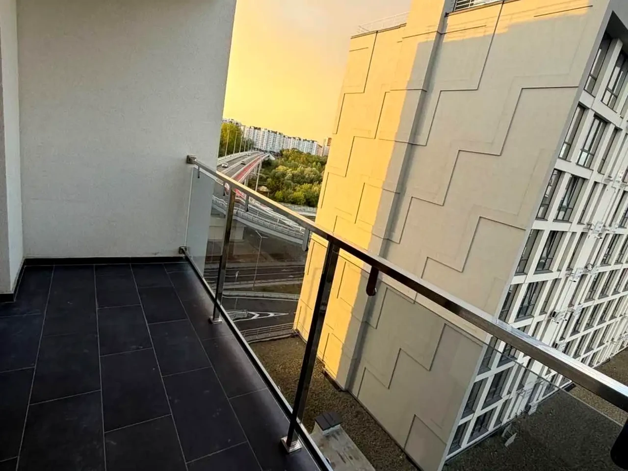 Продаж квартири 2-кімн. 55 м² 8/10 пов.