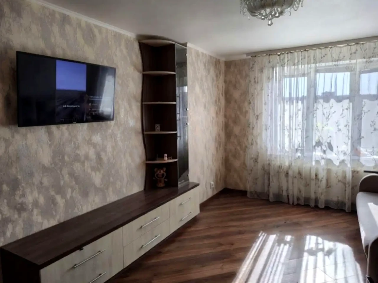 Продаж квартири 1-кімн. 39 м² 9/9 пов.