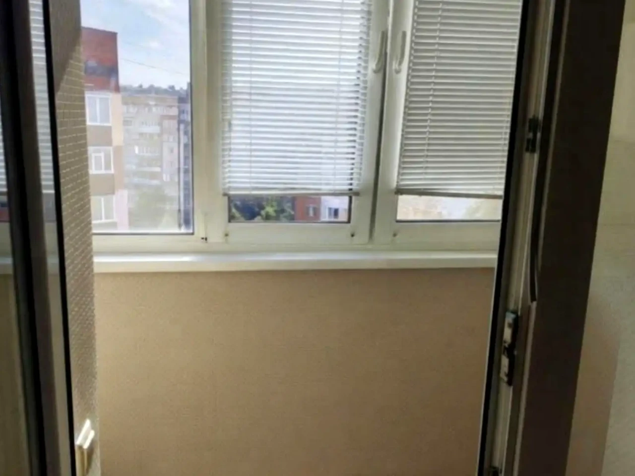 Продаж квартири 1-кімн. 39 м² 9/9 пов.