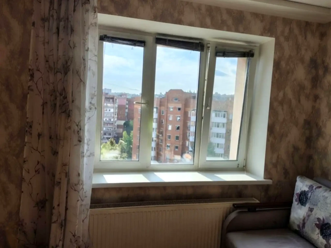 Продаж квартири 1-кімн. 39 м² 9/9 пов.
