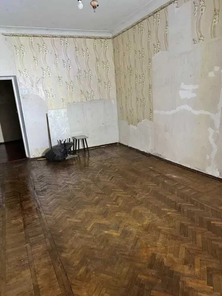 Простора 1-кімнатна квартира в самому центрі міста - 44,5 м2