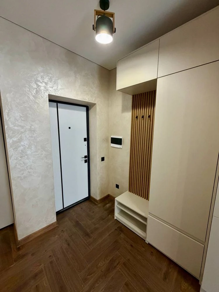 Продаж 1,5к квартири / вул. Єнківська