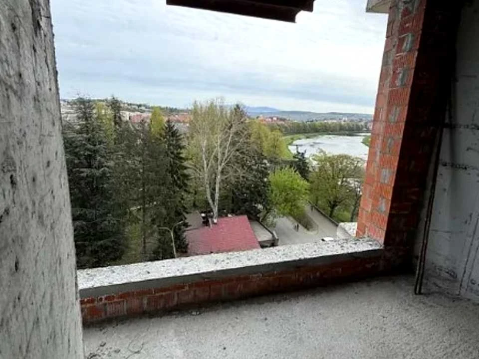Квартира. Ужгород, Закарпатська вул.