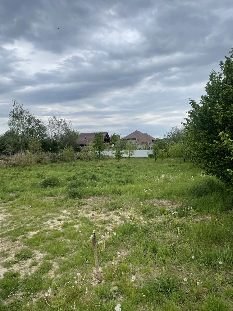 Продаж ділянки в Угжороді біля Central park