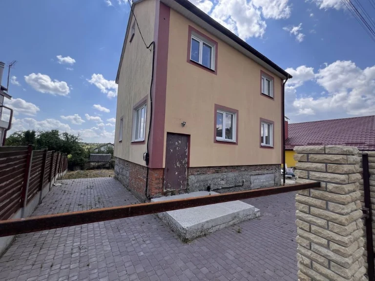Продається 2-поверховий будинок 149 кв.м з матеріалами! (СТ