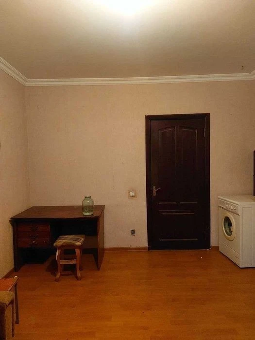 Sale of 3-room apartment 71.6 m2 Kyiv, Myloslavska st., 35 6