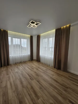 2-кімнатна квартира ЖК,,Drеаm city "2 поверх .З РЕМОНТОМ!