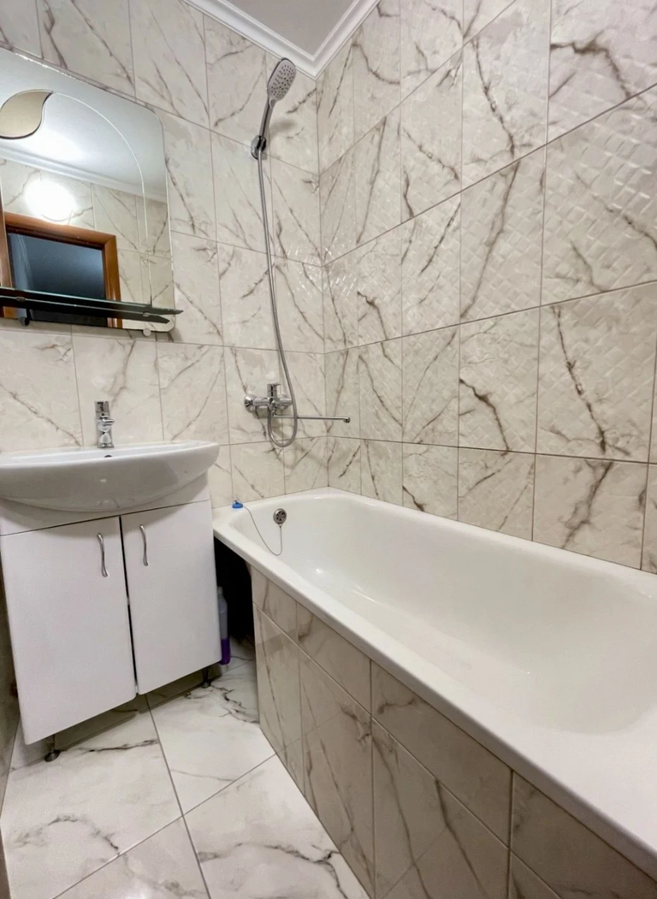 Продаж 3 квартири пр. Центральний ,3я Слобідьска АТБ