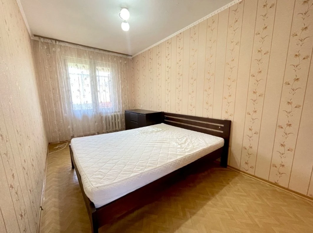 Продаж 3 квартири пр. Центральний ,3я Слобідьска АТБ