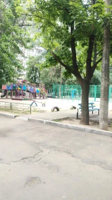 Продаж 2-х кім. кв. Пр.центр. 3-я Слобідська - ремонт, меблі