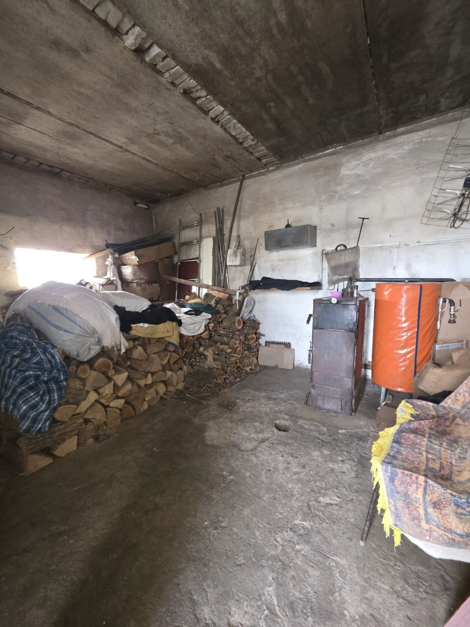 Продам будинок  Ганнівка 4 спальні 10 соток гараж сад єВідно