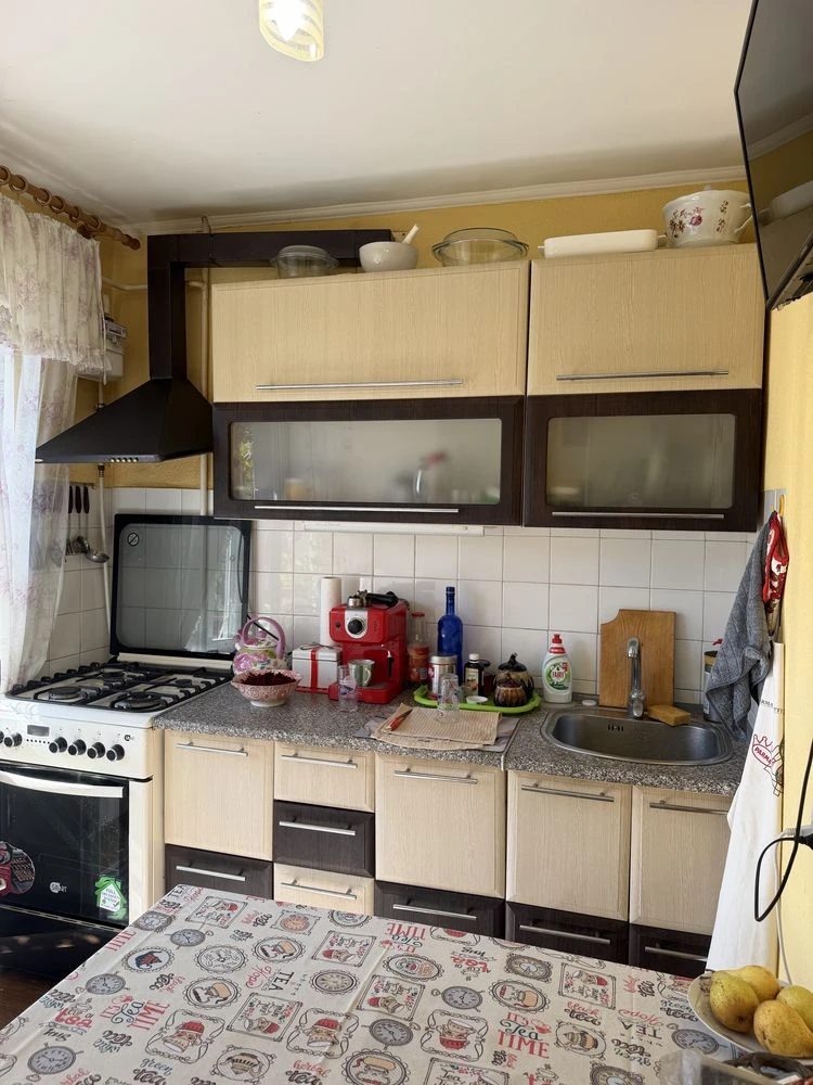 Продаж 3 к Чеш 3/5 Комарова - напоти 6 сш
