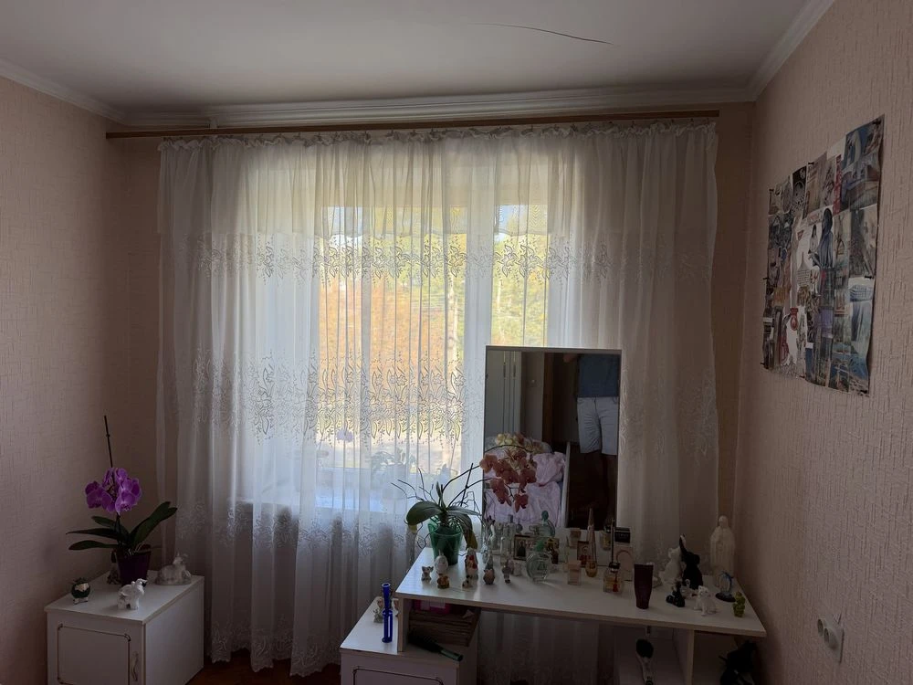 Продаж 3 к Чеш 3/5 Комарова - напоти 6 сш
