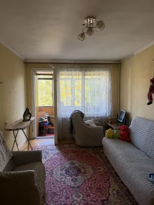 Продаж 3 к Чеш 3/5 Комарова - напоти 6 сш