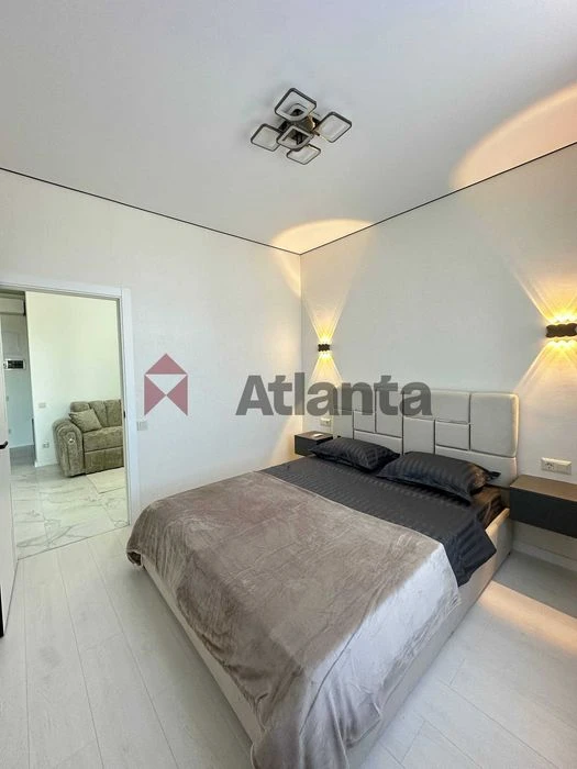 1-room apartment with renovation and furniture Residential complex 68 Zhemchuzhina Kr