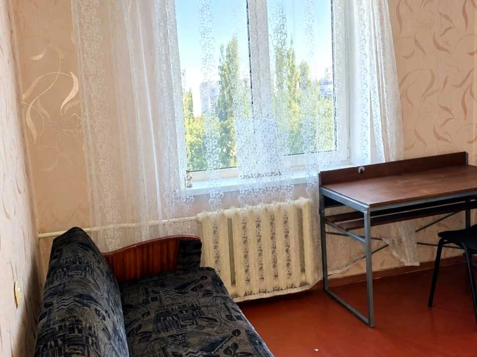 Квартира. Київ, Петра Калнишевського вул.